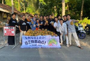 Takjil Durian, Ide Unik SMK Muhammadiyah 6 Rogojampi dalam Berbagi Kebahagian