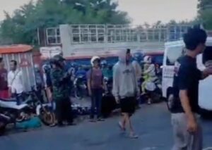 Diduga Gagal dalam Pengereman, Truk Fuso Tabrak Delapan Motor