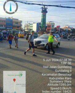 Polsek Berastagi Atur Lalin, Demi Terciptanya Kamseltibcarlantas di Kota Wisata Berastagi