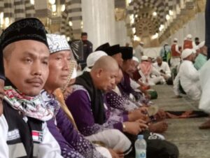 Jamaah Haji Kabupaten Banyuwangi Kloter SUB-58 Siap Memasuki Roudhoh di Madinah