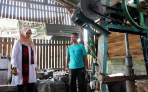 Pandai Besi Tradisional Banyuwangi Tetap Unggul di Tengah Persaingan