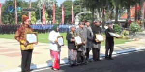 Pemkab Banyuwangi Raih Penghargaan JDIH Jatim Award 2024