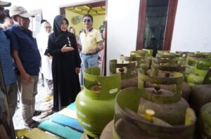 Bupati Banyuwangi Cek Stok LPG 3 Kg di Pangkalan, Usulkan Tambahan Kuota