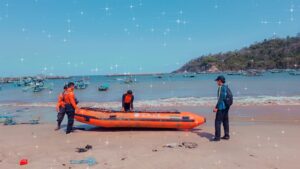 Tim SAR Menemukan Jasad Pencari Kerang yang Hilang 4 hari di Pantai Wedi Ireng Banyuwangi