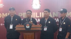 Bawaslu Banyuwangi Pantau Proses Pendaftaran Calon Bupati dan Wakil Bupati di KPU