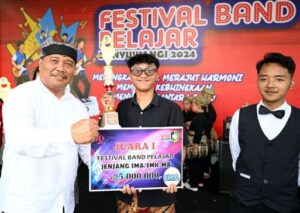 Festival Band Pelajar Banyuwangi 2024 Sukses Digelar di Lapangan Kedayunan