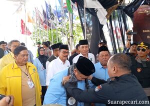 H Warsubi dan KH M Salmanudin Resmi Mendaftar Sebagai Calon Bupati dan Wakil Bupati Jombang