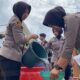 HUT Polwan Ke 76, Polres Lumajang Distribusikan Air Bersih untuk Warga Terdampak Kekeringan