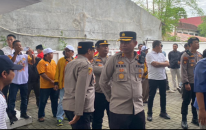 Polresta Banyuwangi Amankan Pendaftaran Pilkada di kantor KPU