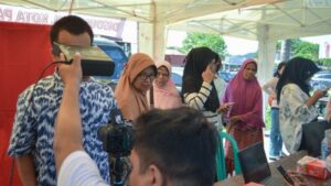 Dispendukcapil Kota Malang Percapat Perekaman e-KTP bagi Pemilih Pemula (Foto: Antara)