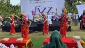 Festival Kembang Goyang 2024 Pameran UMKM komunitas Akrab Banyuwangi
