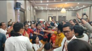 Pengundian Nomor di KPU Karo Sempat Ricuh, Sambutan Bupati Cory Dianggap Memihak Satu Paslon