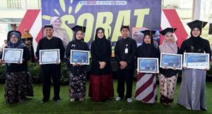 Ribuan Orang Tua Siswa di Banyuwangi Lulus Program Pendidikan Parenting Sekolah