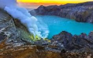 Loket menuju Taman Wisata Alam (TWA) Kawah Ijen kembali dibuka
