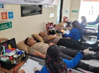 Polresta Banyuwangi Gelar Bakti Kesehatan Donor Darah