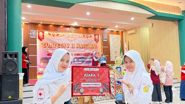 Mahasiswi UNEJ Raih Prestasi di Ajang Comrecyv II Nasional di UIN Saizu Purwokerto