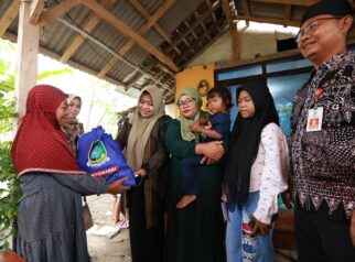 Pemkab Banyuwangi Fokus Tangani Keluarga Korban KMP Tunu Pratama Jaya, Termasuk Anak Korban yang Kini Yatim Piatu