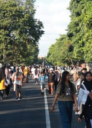 Ribuan Warga Padati CFD jl A Yani Banyuwangi