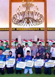 389 Atlet dan Pelatih Banyuwangi Terima Reward dari Bupati Ipuk