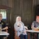 Bupati Ipuk dan penggagas Jazz Gunung berbicara dalam konferensi pers.
