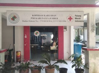 PMI Jember Dituding Gaji Outsourcing di Bawah UMK