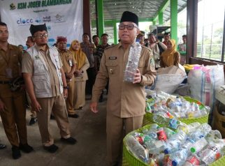 Pemkab Banyuwangi Apresiasi Pengelolaan Omah Olah Sampah Kelurahan Bakungan