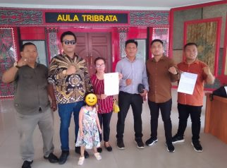 Kuasa hukum keluarga korban dari Dalihan Natolu Law Firm