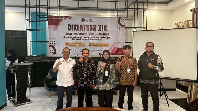 Diklatsar ke-19 KSR PMI Unmuh Jember