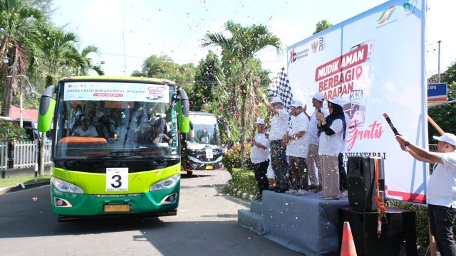 PTPN I Regional 1 Berangkatkan Mudik Gratis,