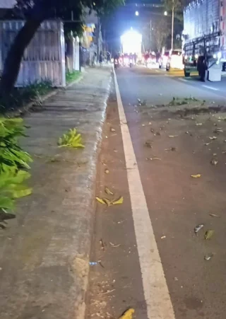 Aktivitas pendistribusian trafo oleh PT Bandar Indah Permata di Banyuwangi