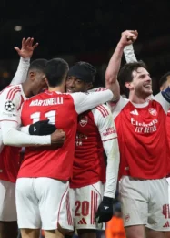 Arsenal faces congested schedule as Premier League title race intensifies