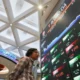 Investor Asing Catat Net Buy Rp473,93 Miliar Saat IHSG Merah, Saham Emas dan Bakrie Jadi Pilihan Utama