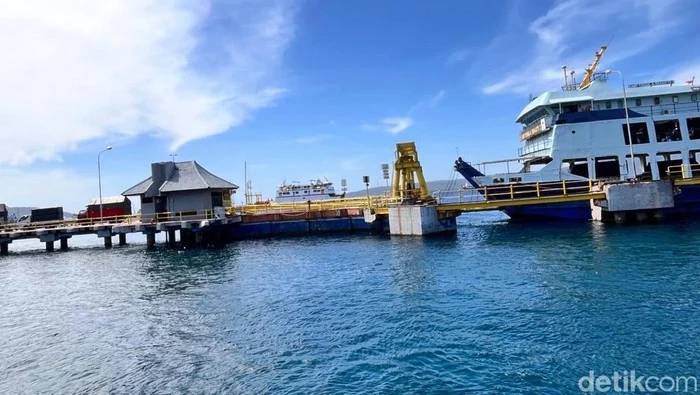 Kemacetan Lima Hari di Pelabuhan Ketapang Merugikan Pengguna Jasa
