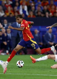 Lamine Yamal Kecam Suporter Spanyol Hina Islam, Bintang Real Madrid Dukung