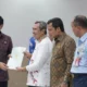 Menteri ATR Serahkan 33 Sertifikat Tanah ke Rumah Ibadah di Sulteng, Sementara Gempa Guncang Gereja di Minahasa