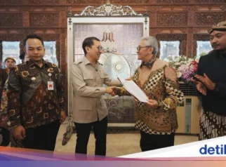 PB XIV Purbayo Gugat Menteri Kebudayaan Fadli Zon ke PTUN atas Penunjukan Tedjowulan