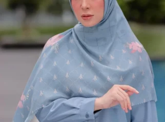 Ratna Galih Singapura Keliling Kota dalam 28 Jam, 28.000 Langkah