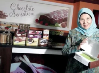 Sumi Wiludjeng: Pendiri Amanda Brownies dan Perjalanan Bisnis Keluarga ke 120 Outlet Nasional