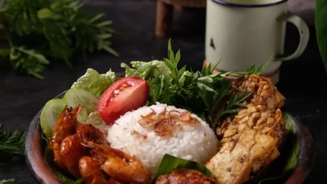 Tempat Makan Khas Banyuwangi yang Wajib Dikunjungi