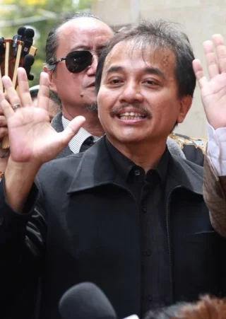 Tim Hukum Roy Suryo Tegaskan Tidak Perlu Sowan ke Solo, Penolakan RJ dan Permintaan Penghentian Tuntutan Pencemaran Nama Baik