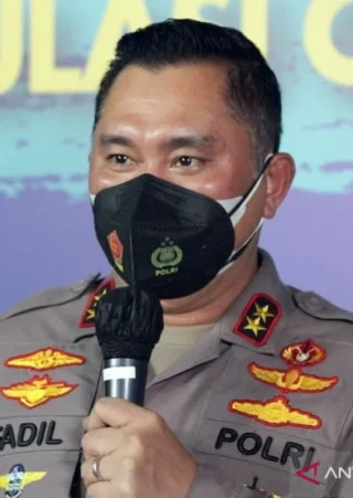 Uya Kuya Batalkan Rumor 750 Dapur MBG, Laporkan Hoaks ke Polda Metro Jaya