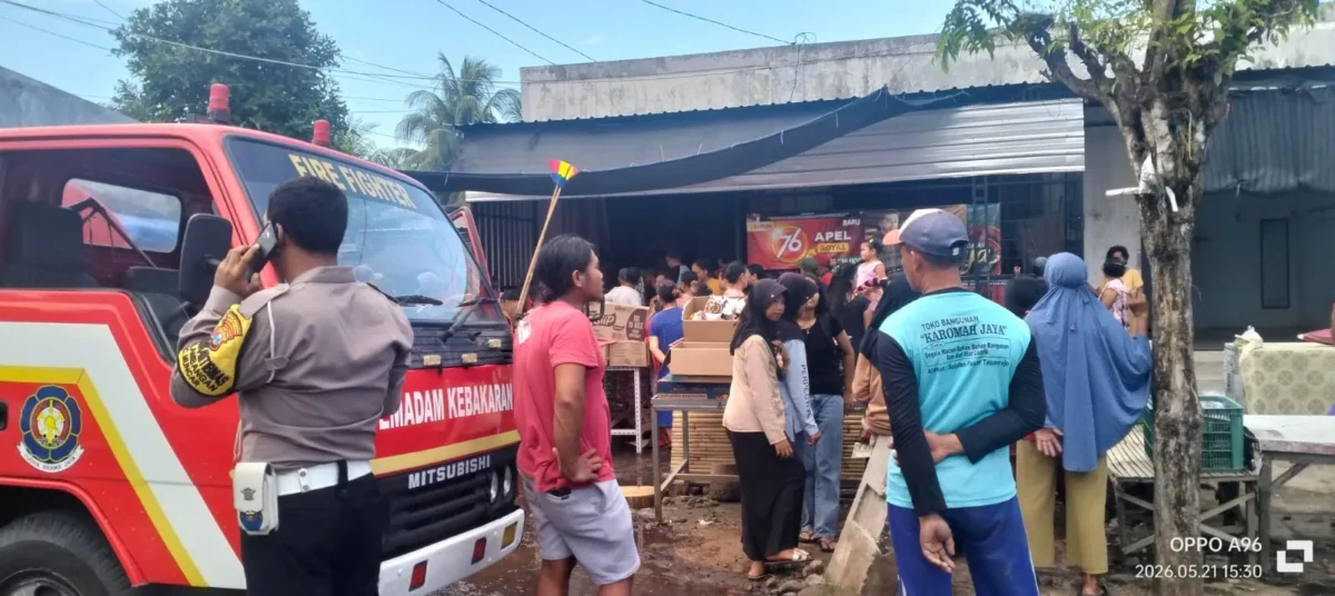 Ruko Di Pasar Desa Tapanrejo Terbakar