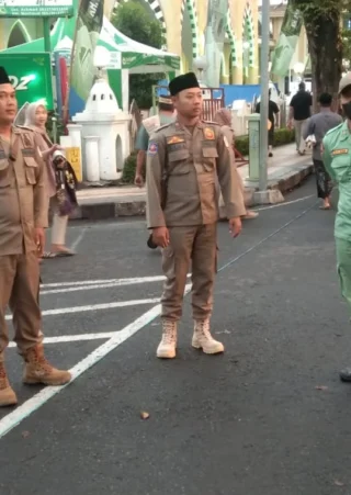 Alun-Alun Lumajang Ditutup untuk Sholat Idul Adha