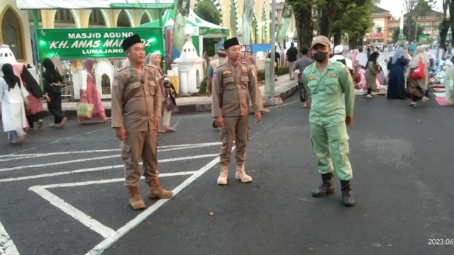 Alun-Alun Lumajang Ditutup untuk Sholat Idul Adha