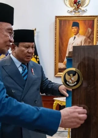 Anwar Ibrahim Hadapi Tantangan Besar dalam Pemerintahan