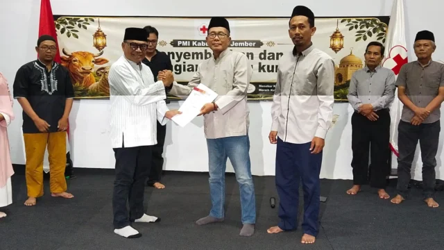 dr. Agus Burhan Syah Nahkodai UDD PMI Jember