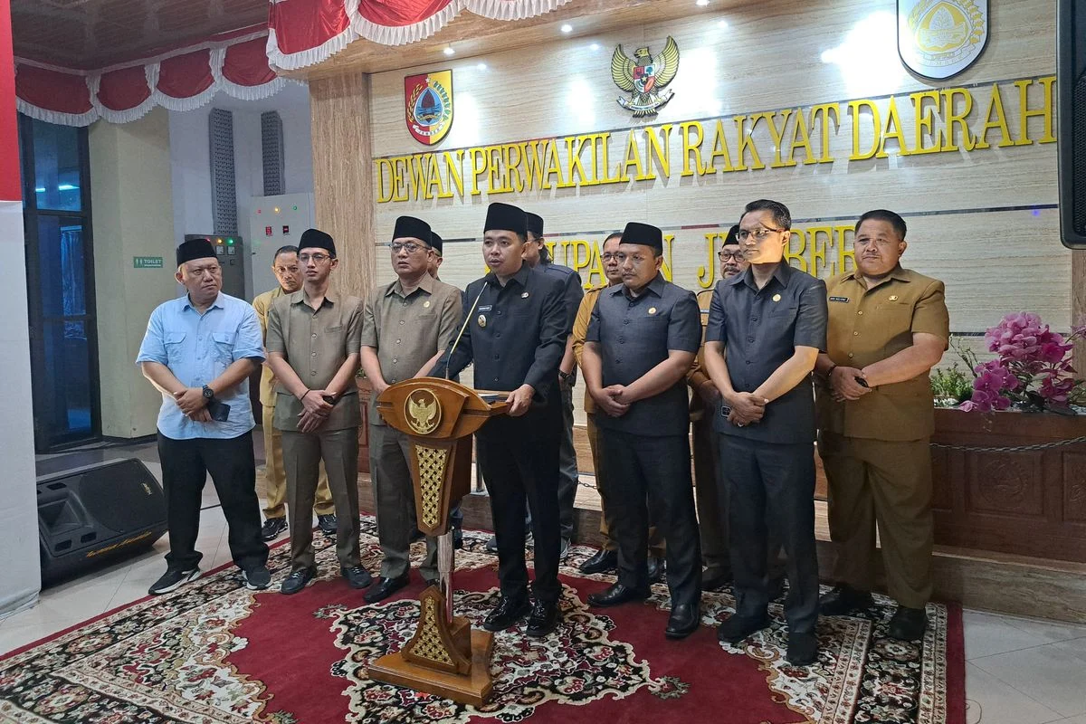 Bupati Fawait Lantik 734 Kepala Sekolah untuk Mendorong Perubahan Pendidikan di Jember