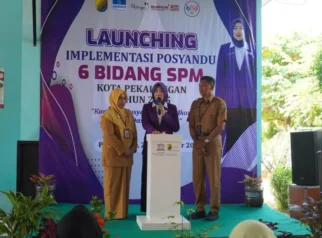 Bupati Situbondo Resmikan Posyandu 6 Bidang SPM di Desa Sumberkolak