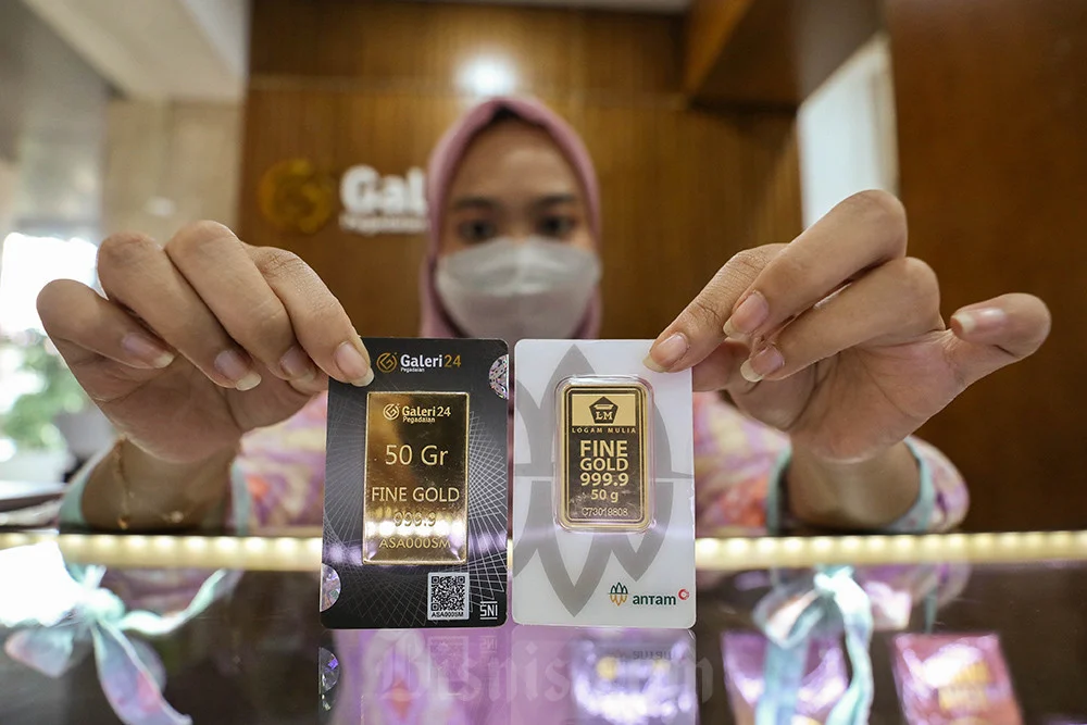 Harga Emas Galeri24 dan UBS di Pegadaian Alami Penurunan di Akhir Pekan