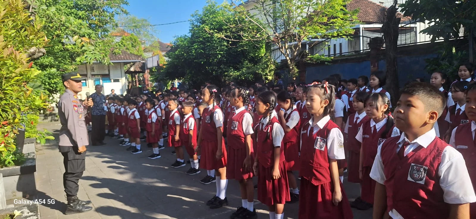 Kapolres Situbondo Ajak Siswa Berani Melawan Bullying